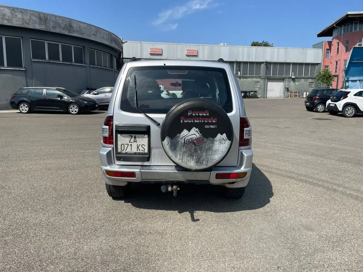 Mitsubishi Pajero usata a Piacenza (4)