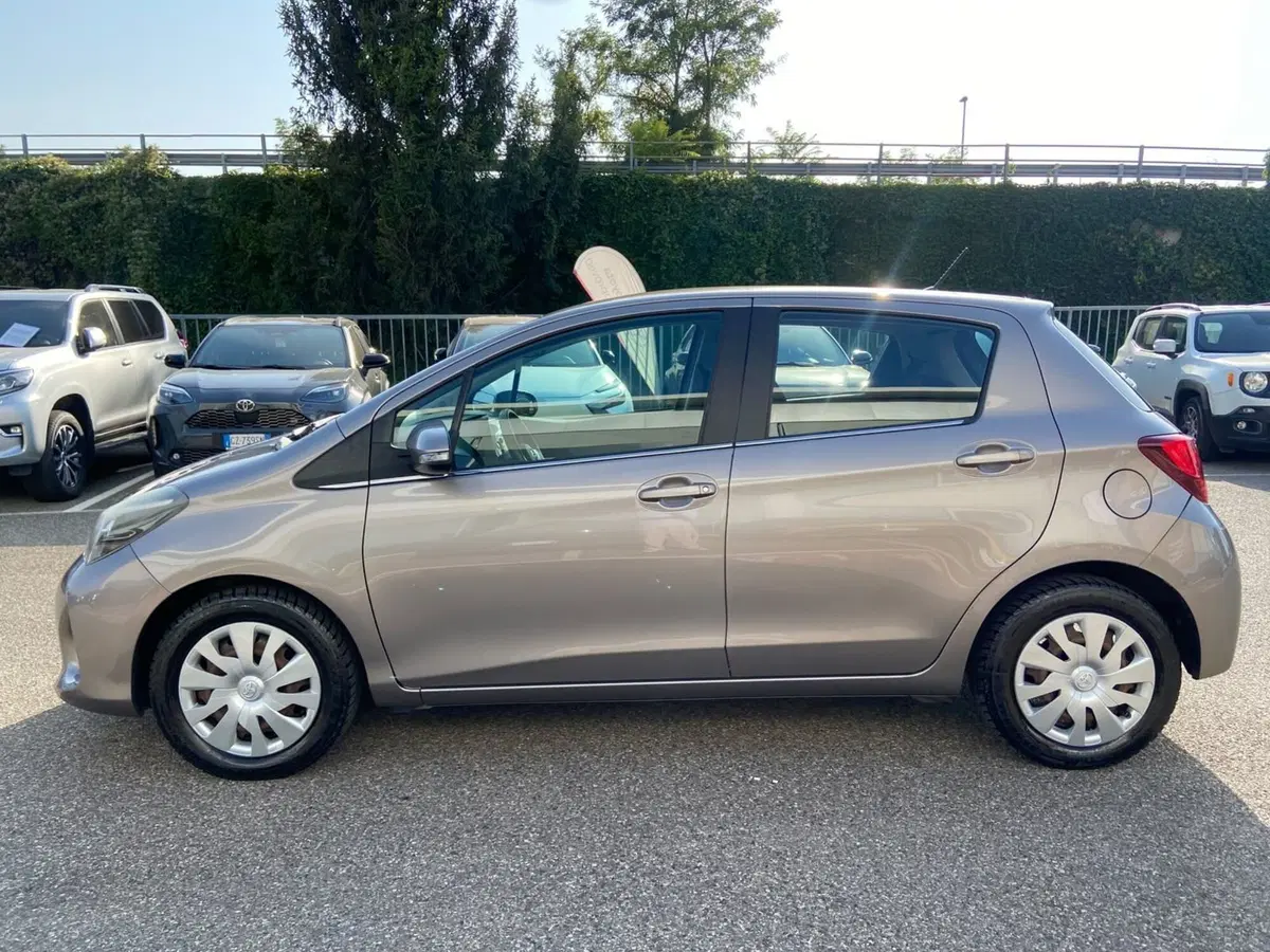 Toyota Yaris usata a Piacenza (4)