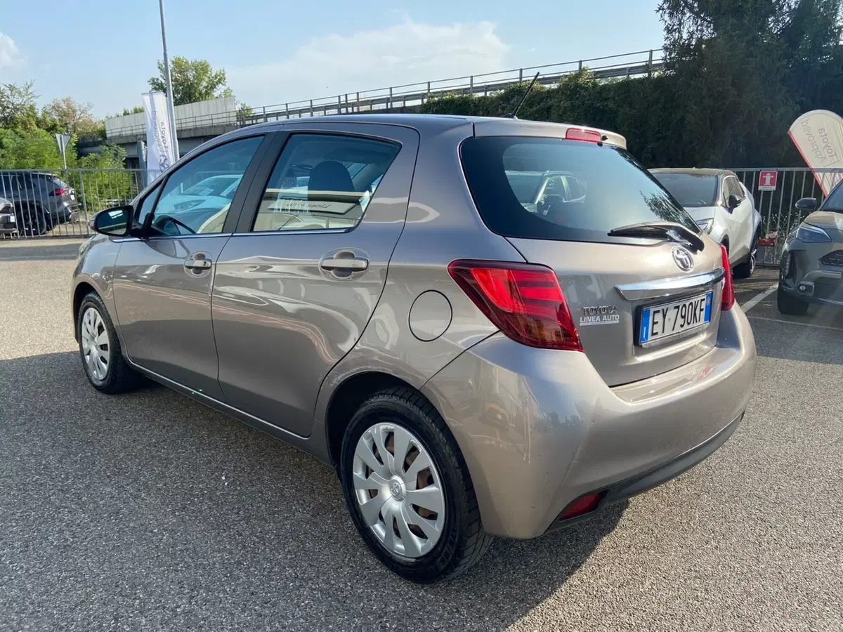 Toyota Yaris usata a Piacenza (5)