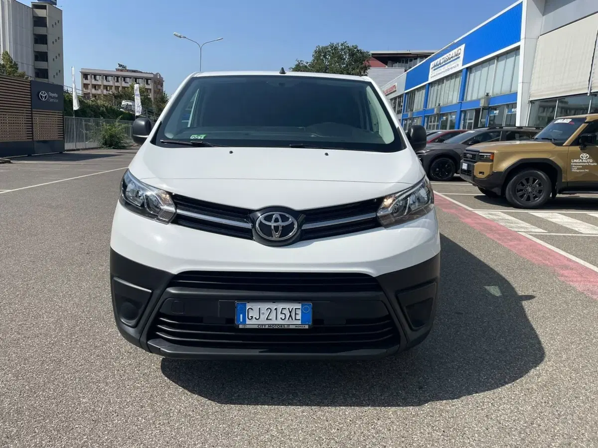 Toyota Proace City Electric usata a Piacenza (11)