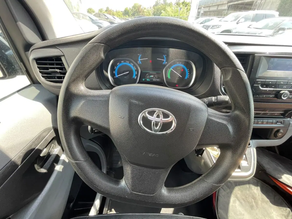 Toyota Proace City Electric usata a Piacenza (13)