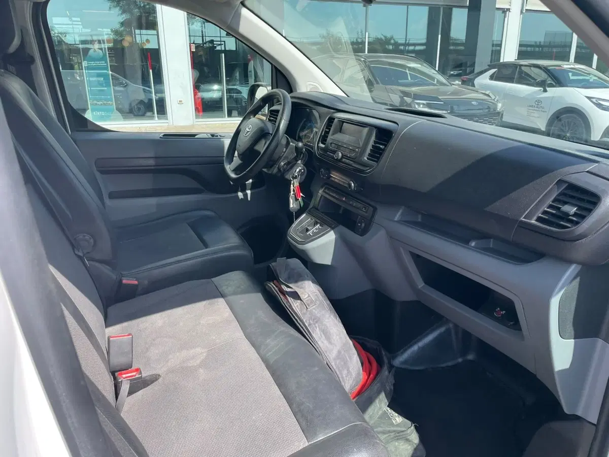 Toyota Proace City Electric usata a Piacenza (18)