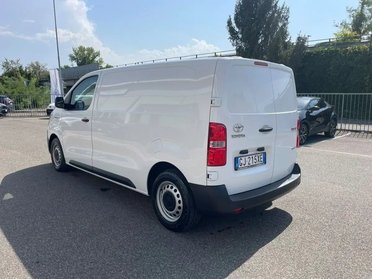 Toyota Proace City Electric usata a Piacenza (6)
