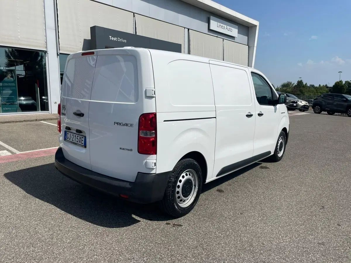 Toyota Proace City Electric usata a Piacenza (8)