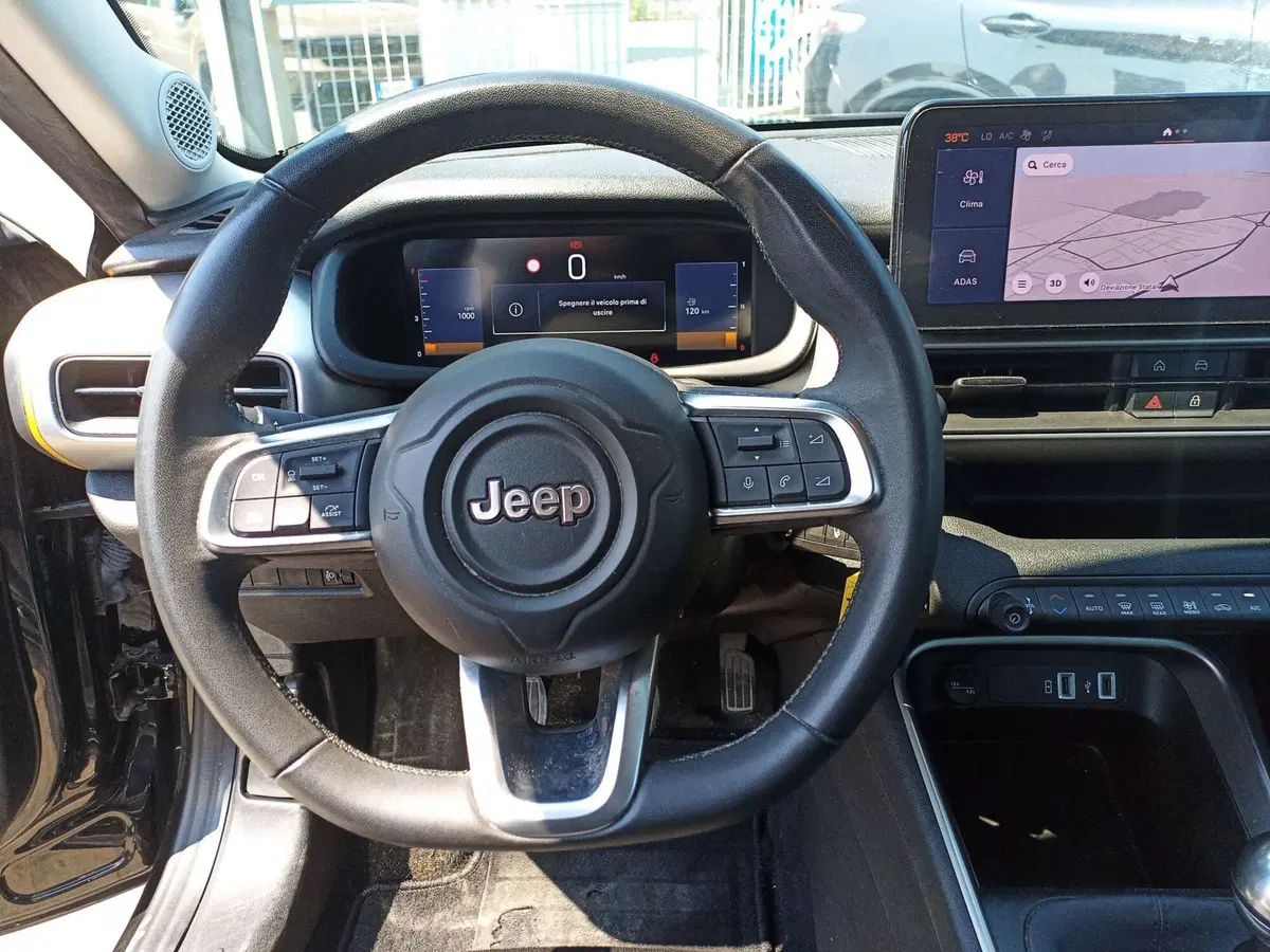 Jeep Avenger usata a Alessandria (15)