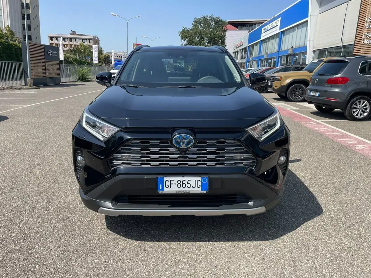 Toyota Rav4 usata a Piacenza (11)