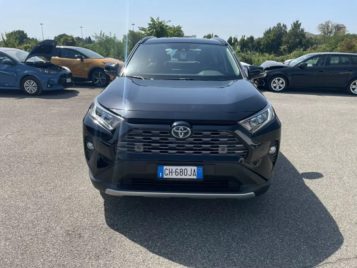 Toyota Rav4 usata a Piacenza (10)