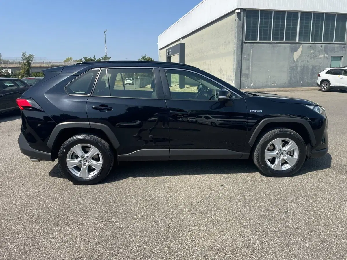 Toyota Rav4 usata a Piacenza (8)