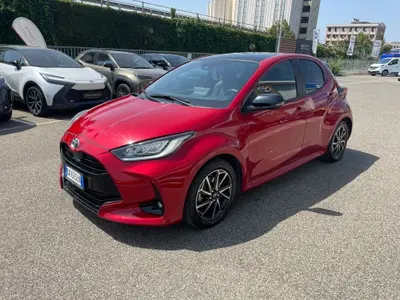 Toyota Yaris 1.5 Hybrid 5 porte Lounge del 2022 usata a Piacenza