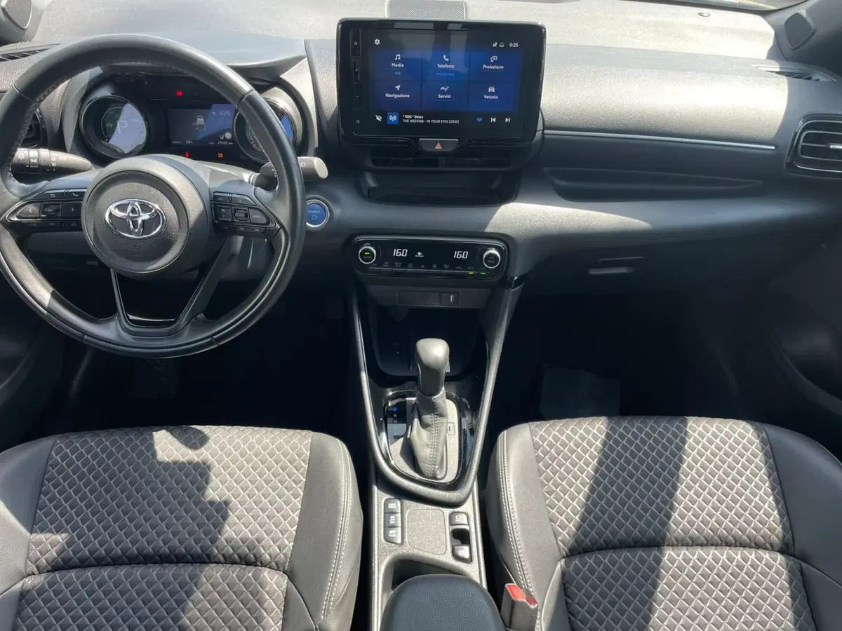 Toyota Yaris usata a Piacenza (14)