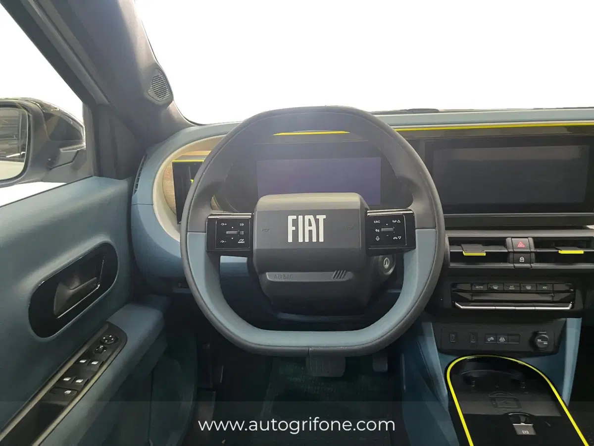 Fiat Grande Panda usata a Modena (12)