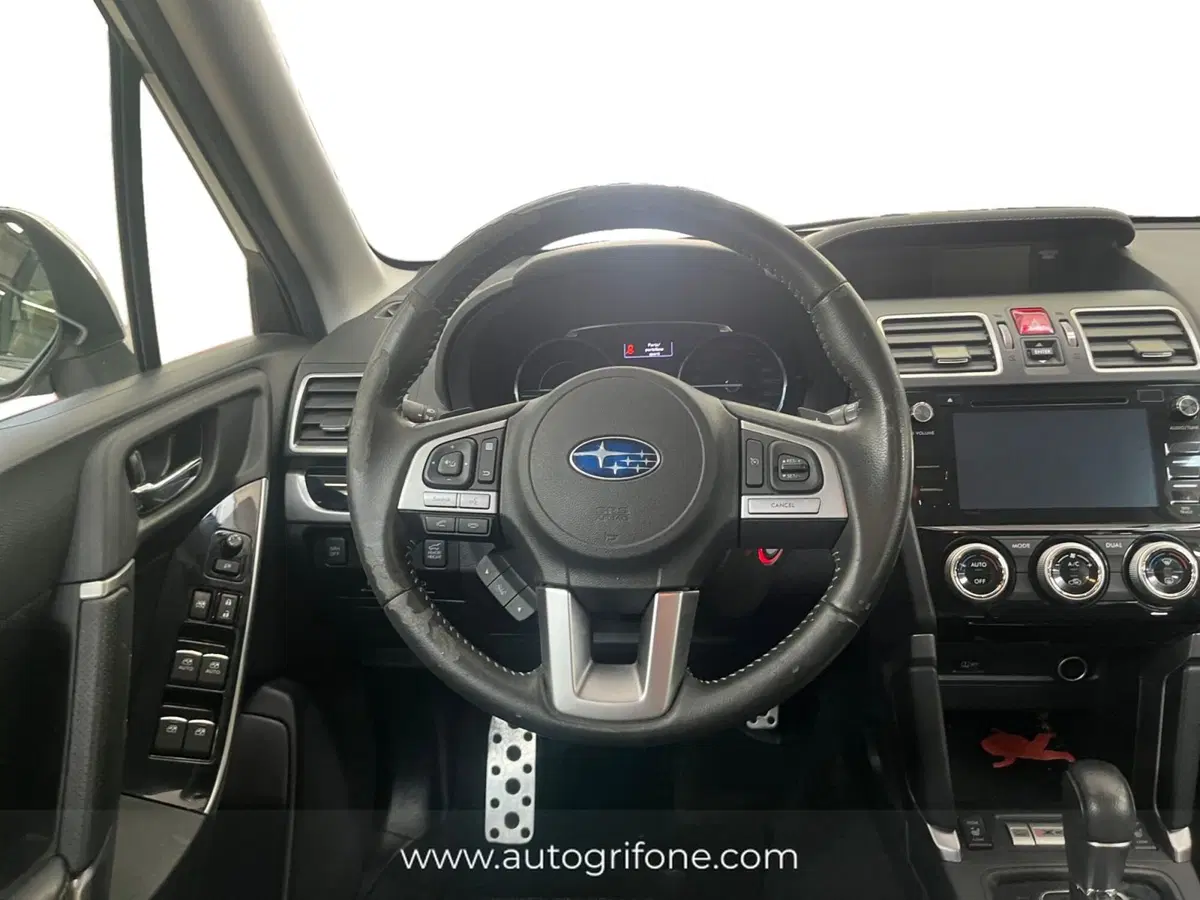 Subaru Forester usata a Modena (12)