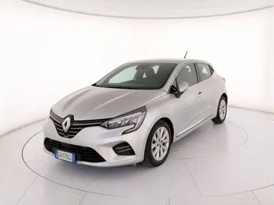 Renault Clio TCe 100 CV GPL 5 porte Intens del 2021 usata a Roma