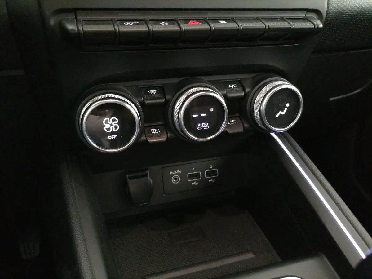 Renault Clio usata a Roma (14)