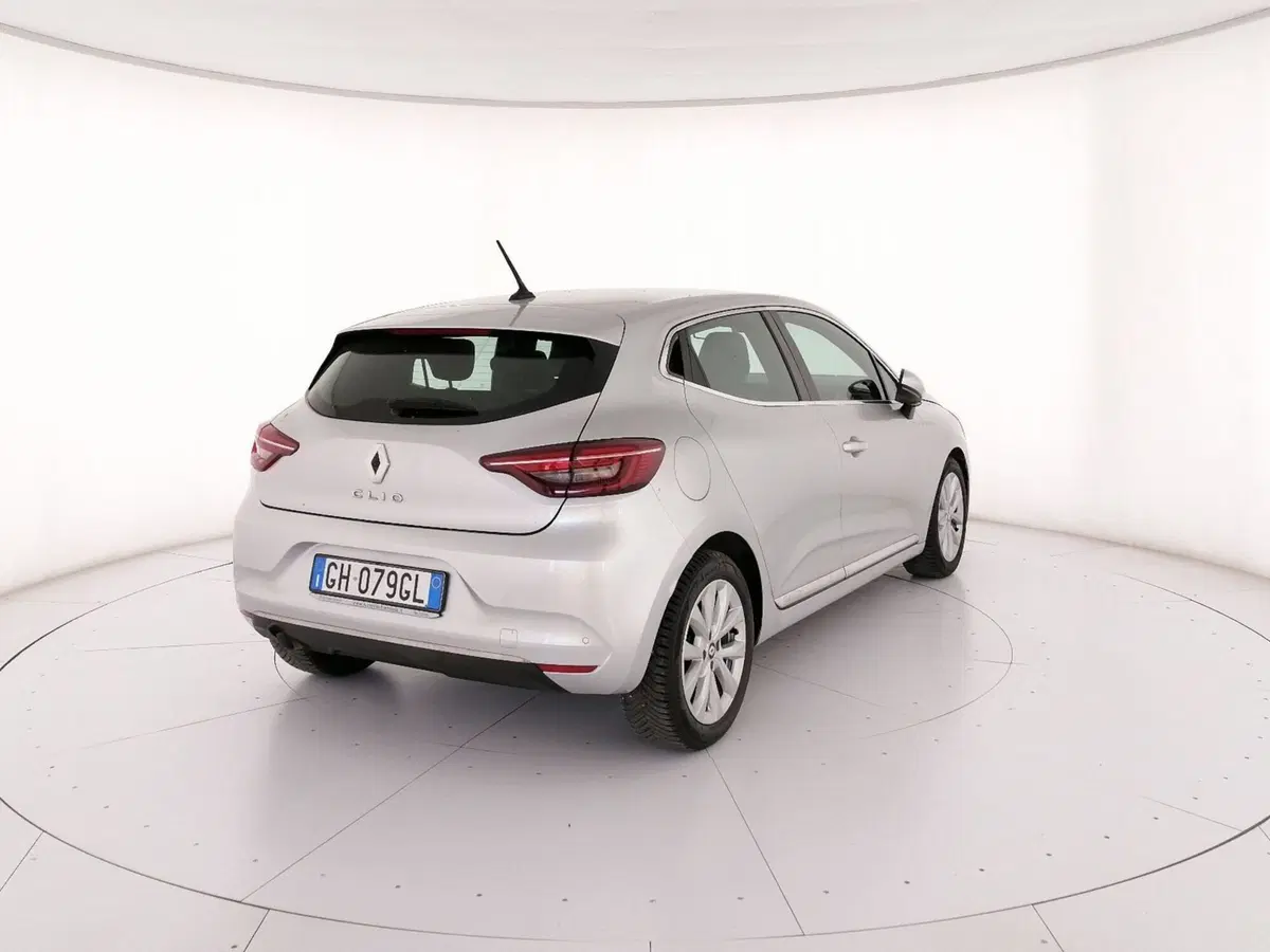 Renault Clio usata a Roma (2)