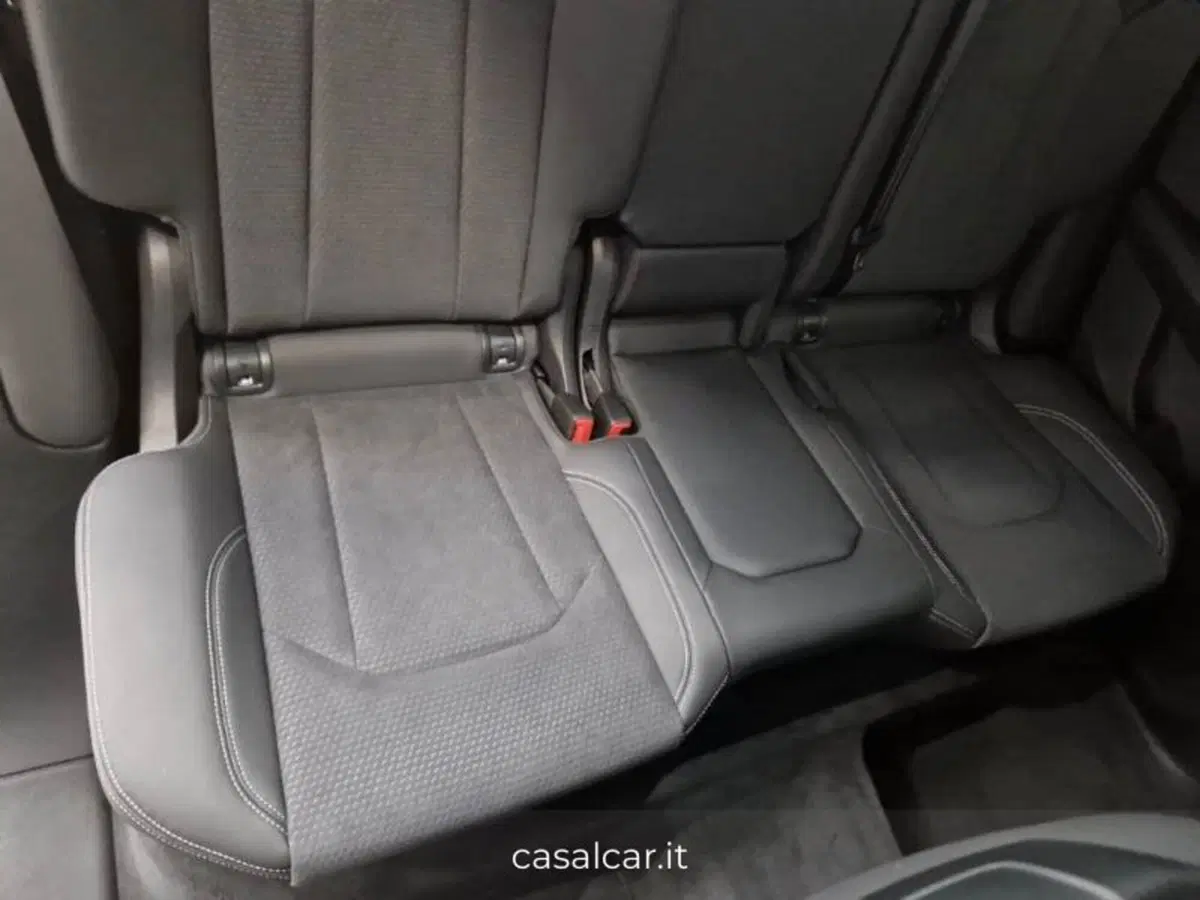 Audi Q8 nuova a Salerno (14)