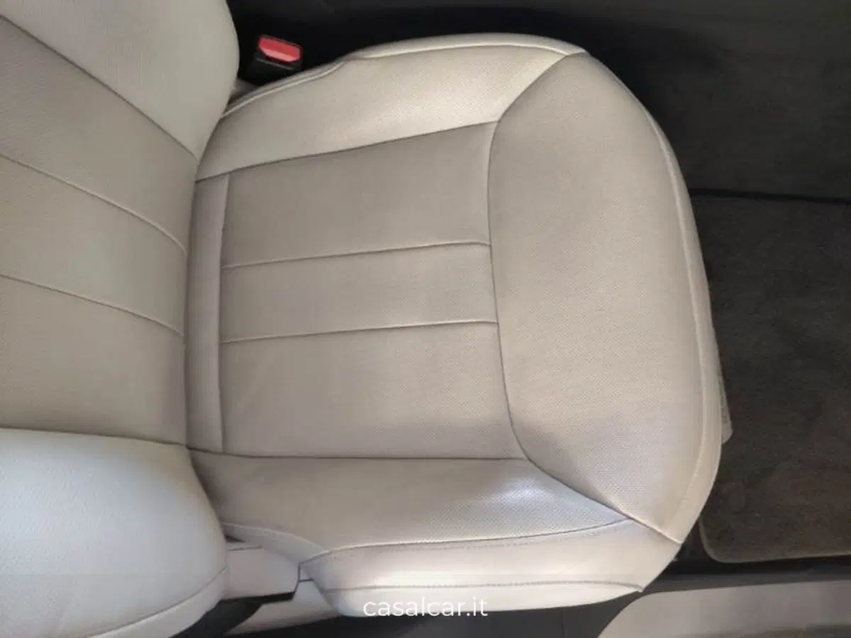 Land Rover Range Rover usata a Salerno (12)