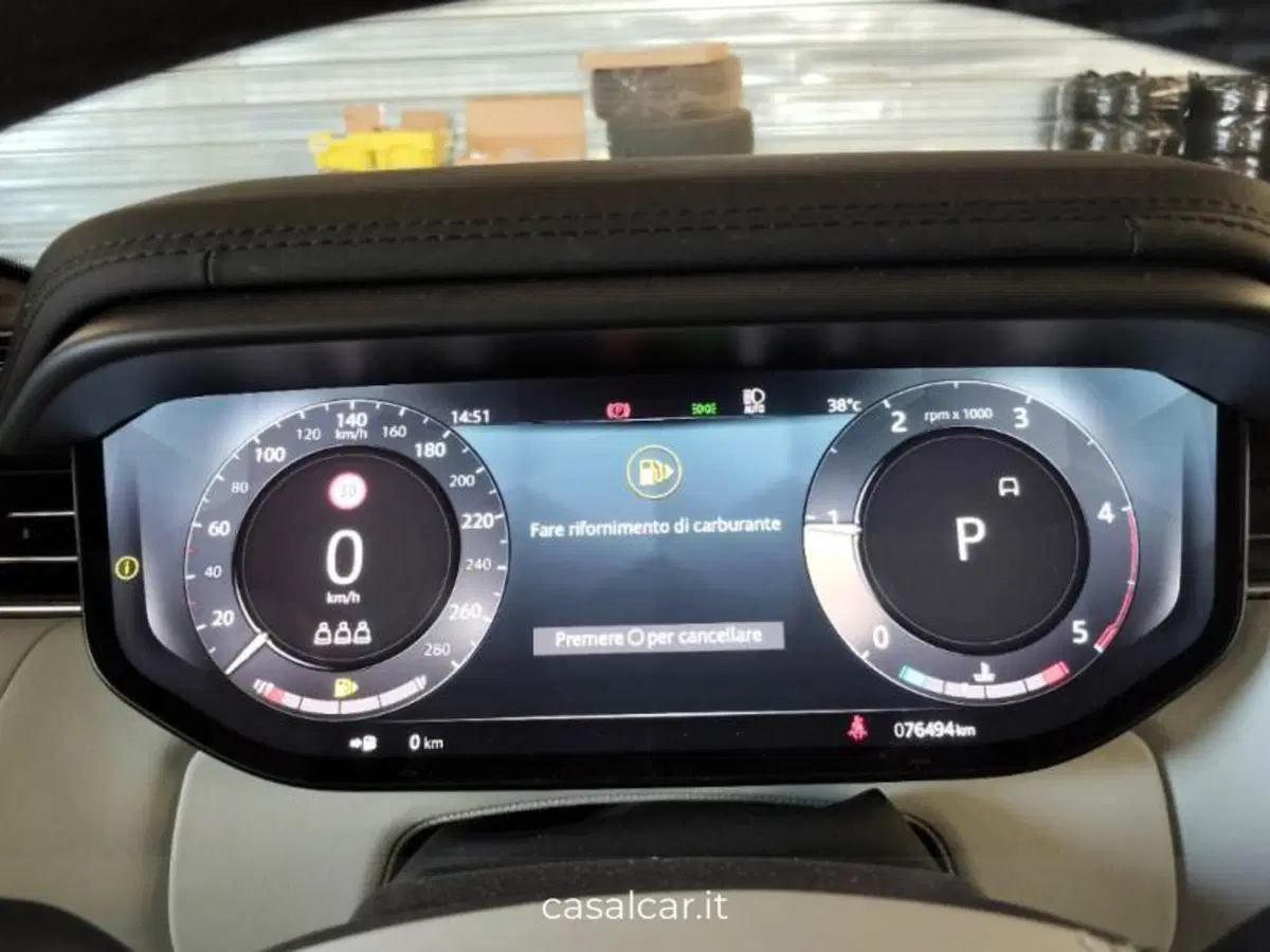 Land Rover Range Rover usata a Salerno (8)