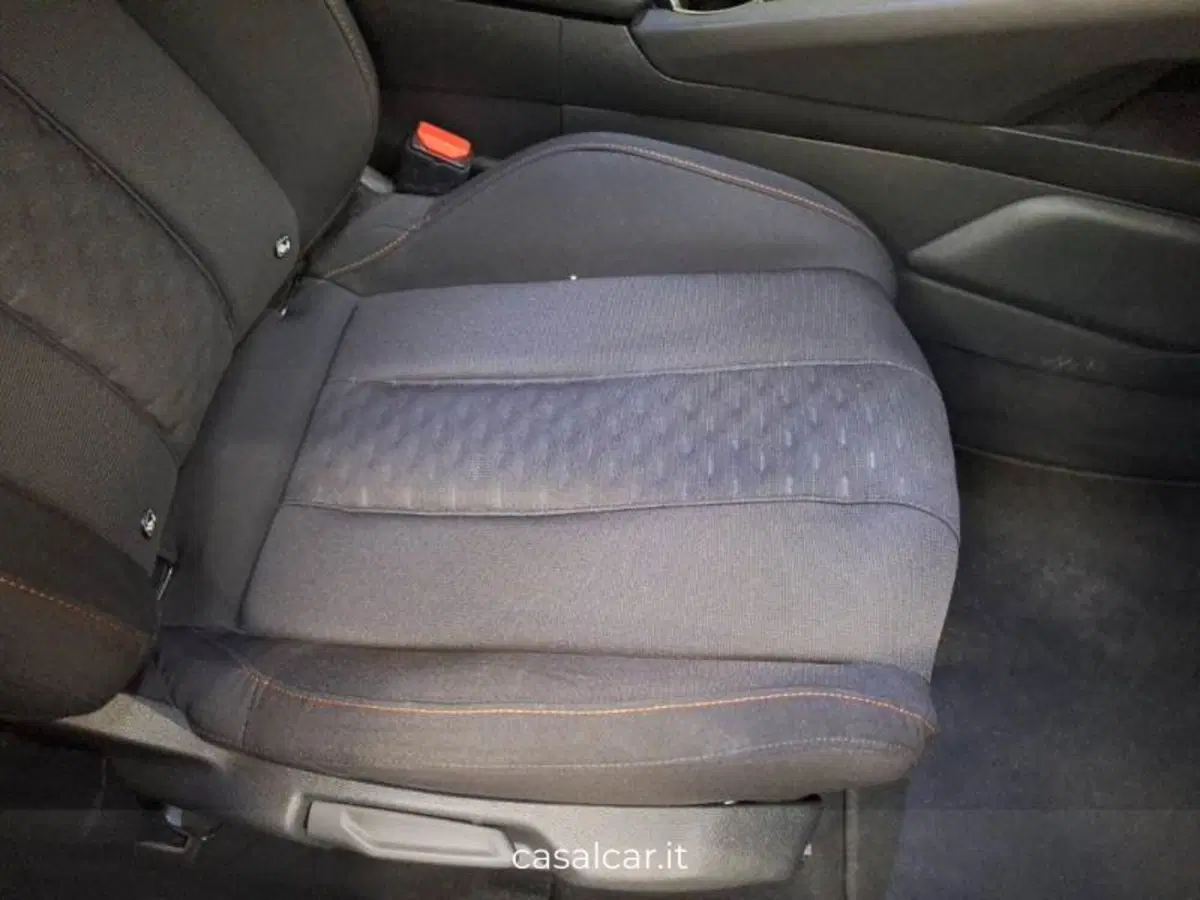 Peugeot 508 SW usata a Salerno (12)