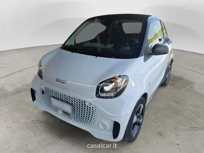 smart Fortwo EQ Passion Nightsky del 2022 usata a Sala Consilina