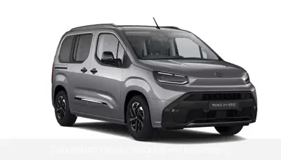 Toyota Proace City Verso City Verso 1.5D 100cv S&amp;S L1 combi Executive nuova a Brescia