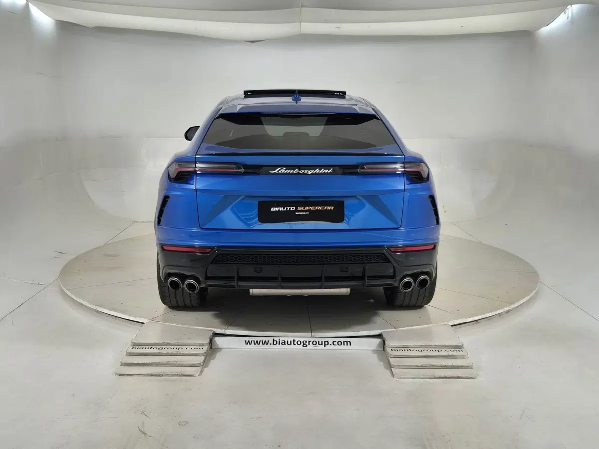 Lamborghini Urus usata a Torino (3)
