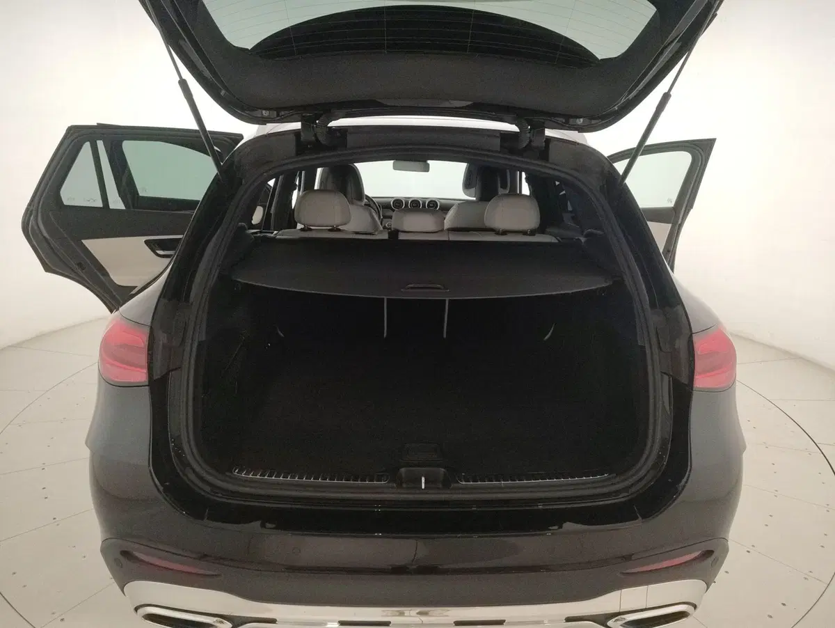 Mercedes-Benz GLC SUV usata a Alessandria (11)