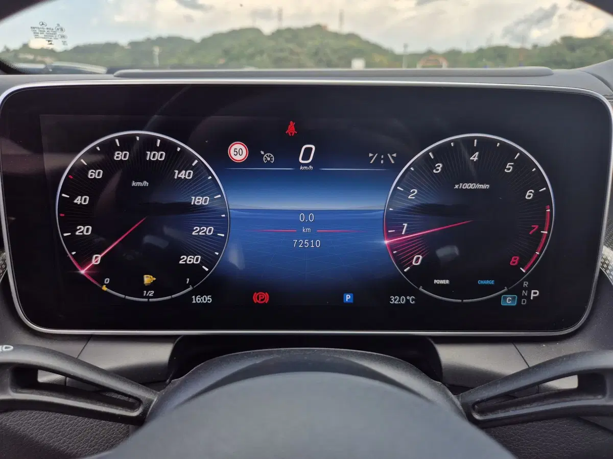 Mercedes-Benz GLC SUV usata  (14)