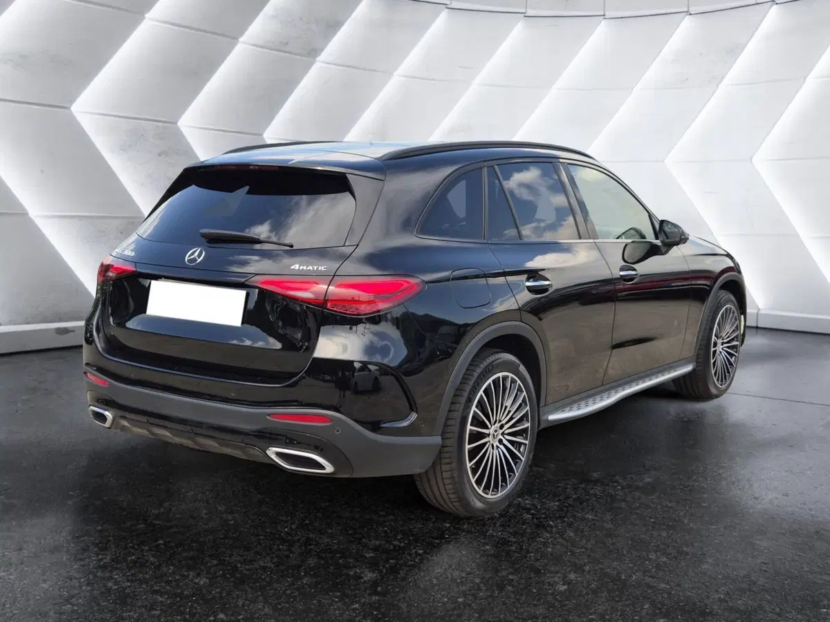 Mercedes-Benz GLC SUV usata  (4)