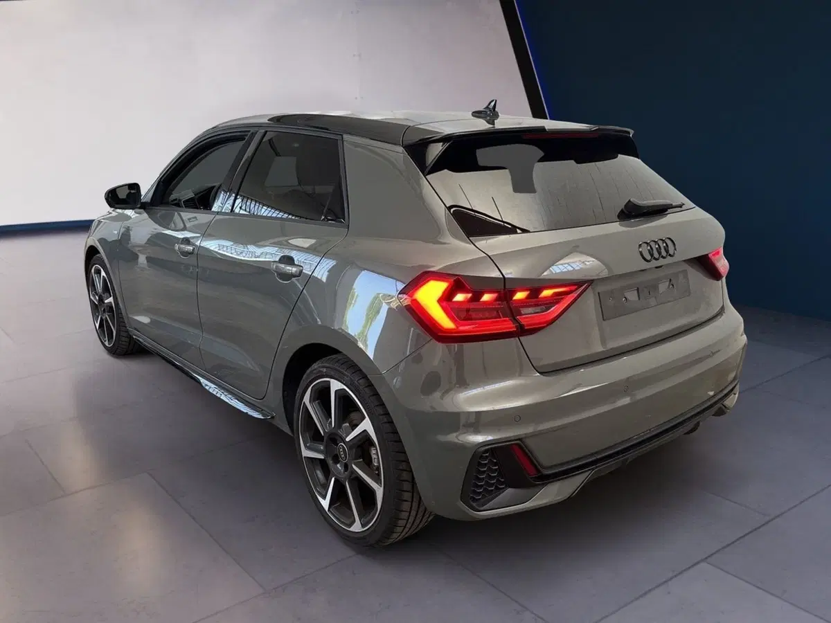 Audi A1 Sportback usata a Torino (4)