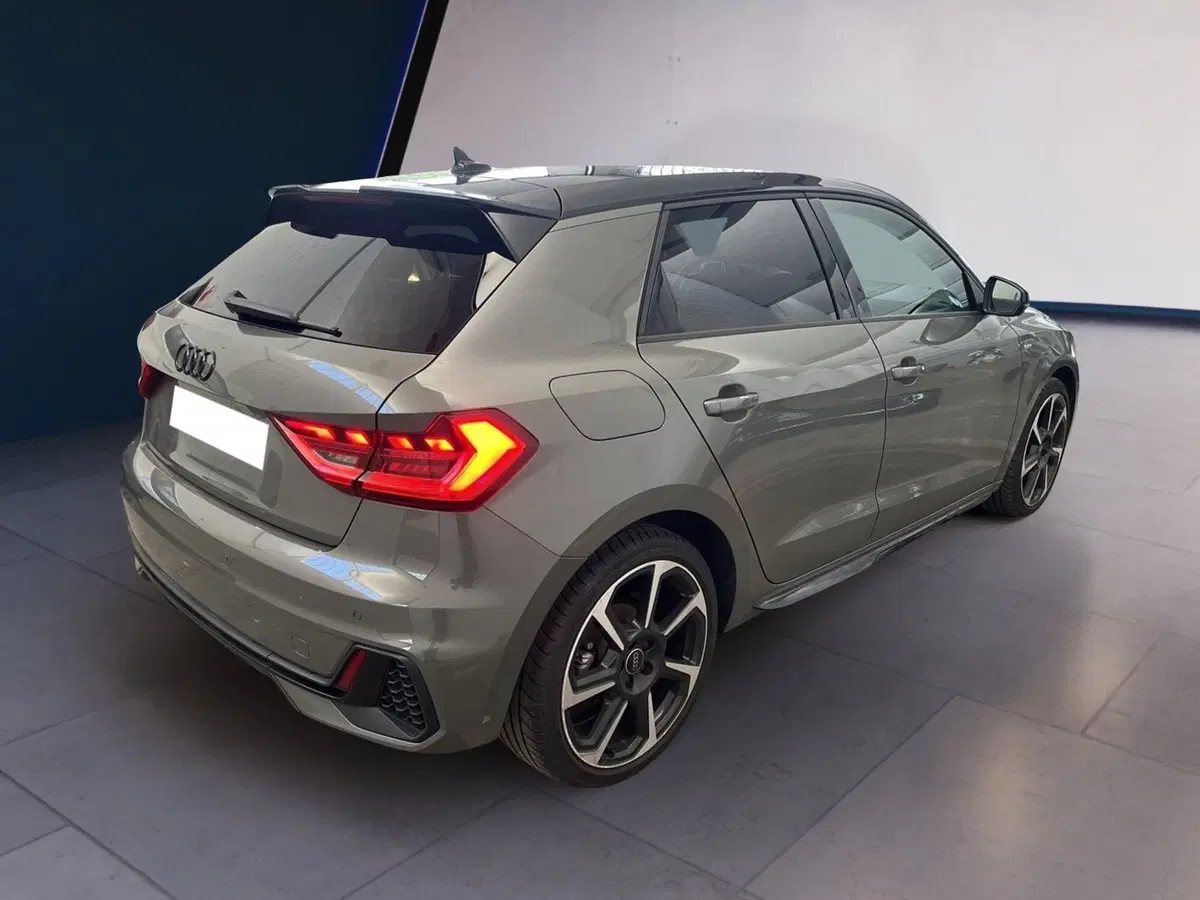 Audi A1 Sportback usata a Torino (6)