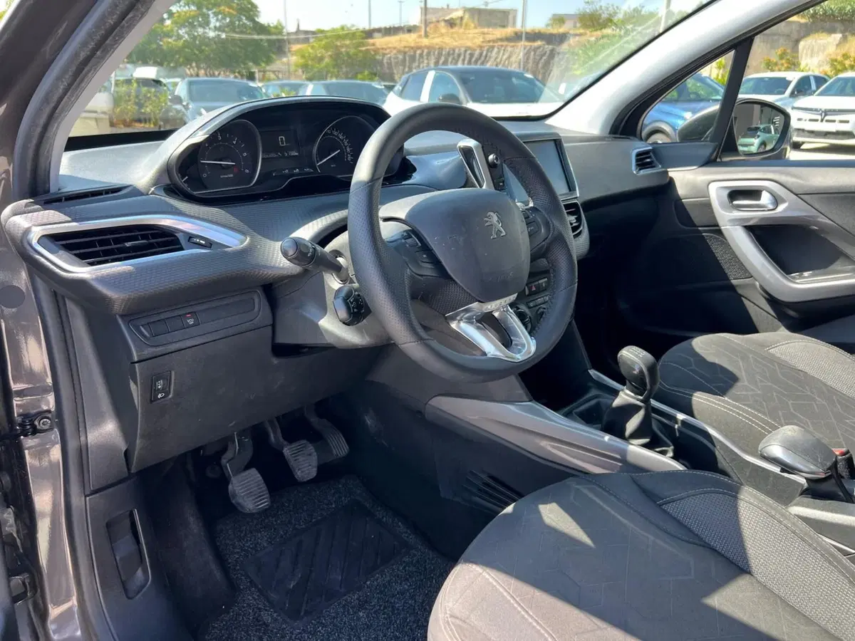 Peugeot 2008 usata a Matera (17)