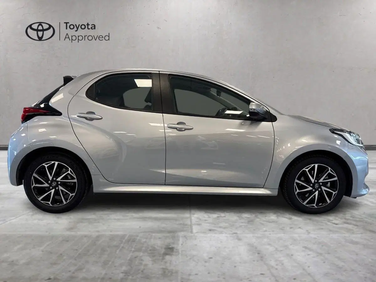 Toyota Yaris usata a Prato (5)