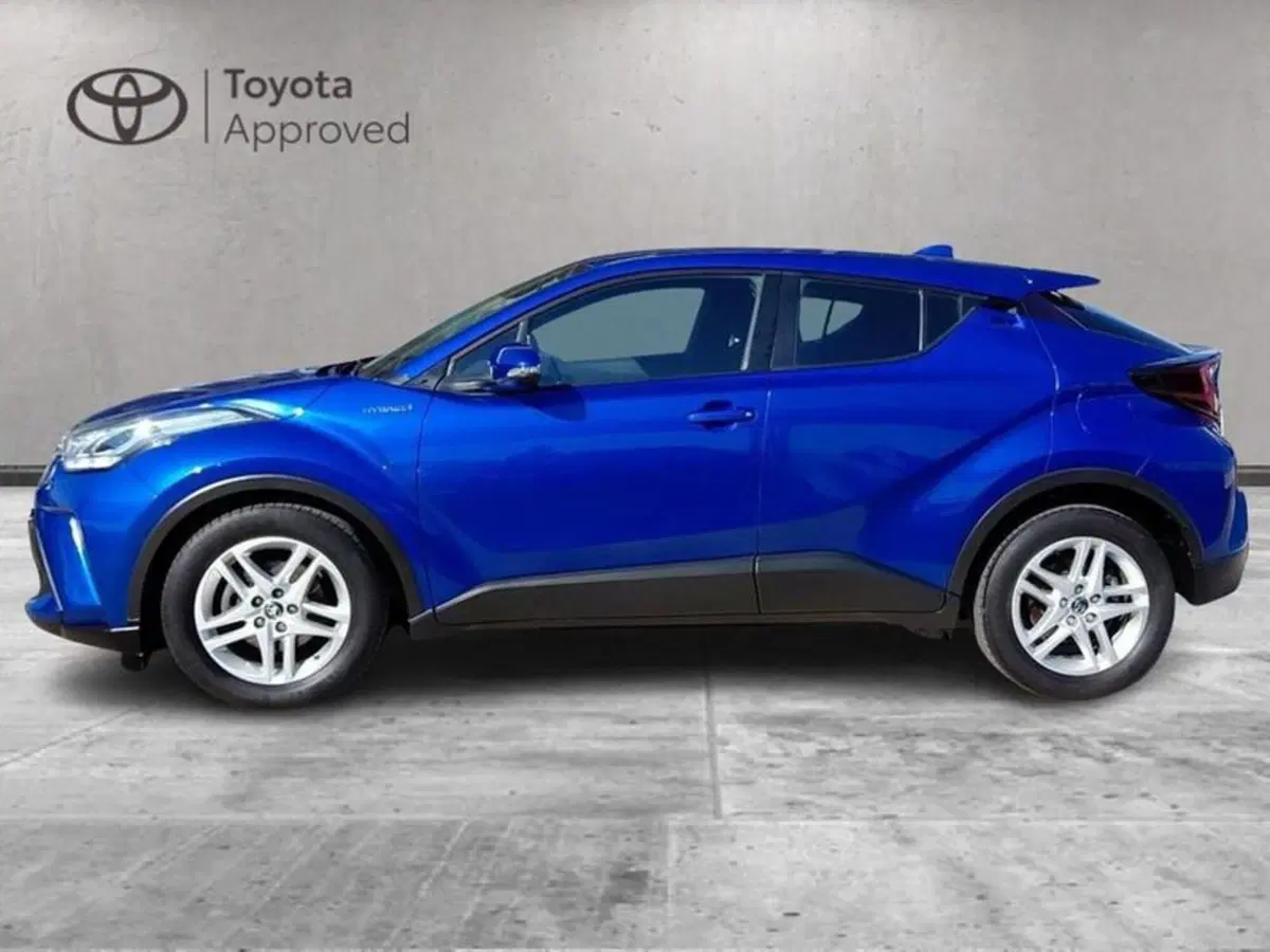 Toyota Toyota C-HR usata a Cagliari (2)