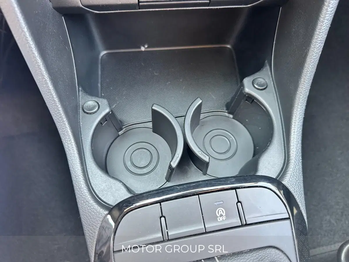 Kia Picanto usata a Napoli (18)