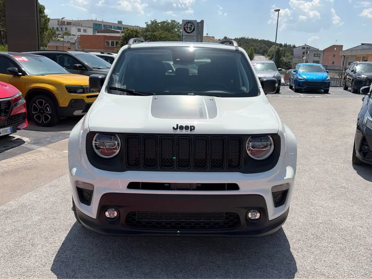 Jeep Renegade nuova a Pescara (5)