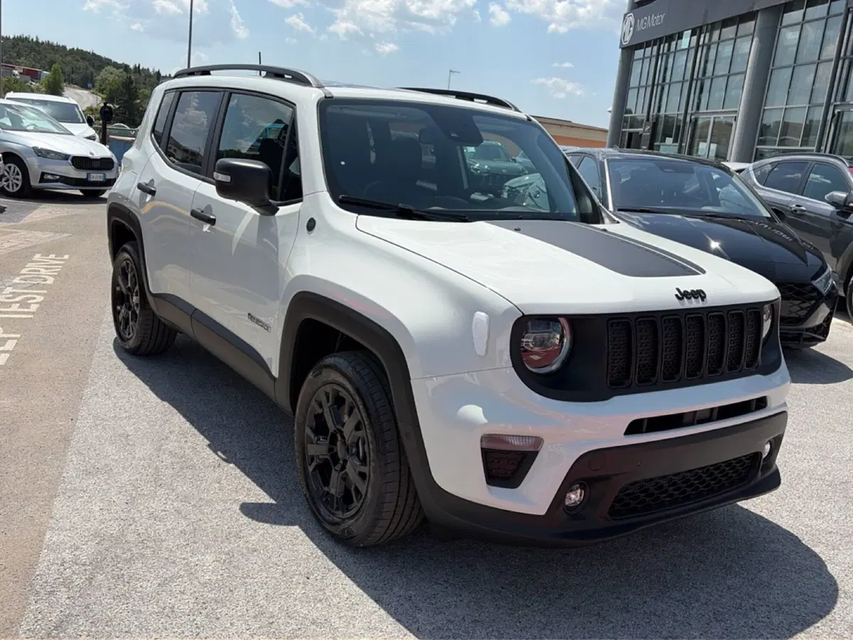 Jeep Renegade nuova a Pescara (8)