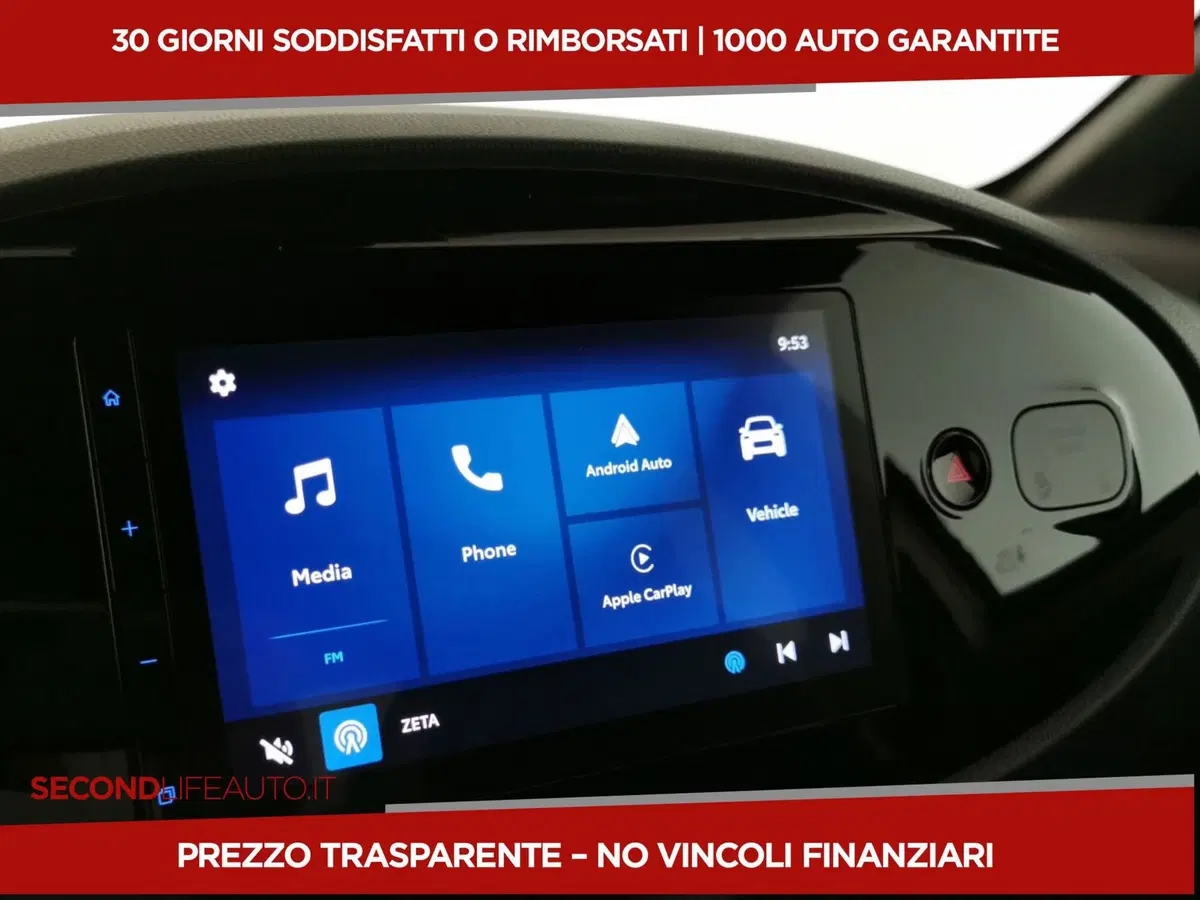 Toyota Aygo X nuova a Chieti (13)