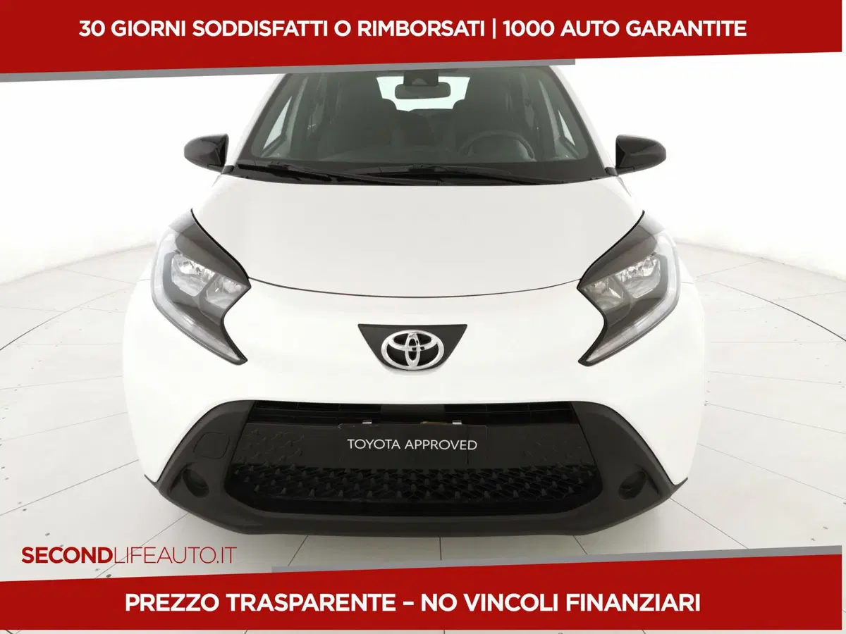 Toyota Aygo X nuova a Chieti (19)