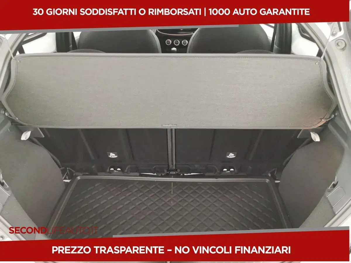 Toyota Aygo X nuova a Chieti (7)