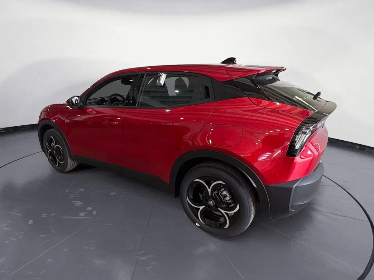 Alfa Romeo Junior nuova a Agrigento (3)