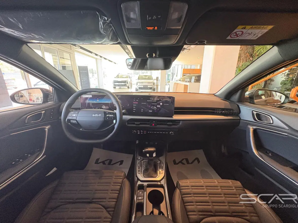 Kia XCeed nuova a Livorno (14)