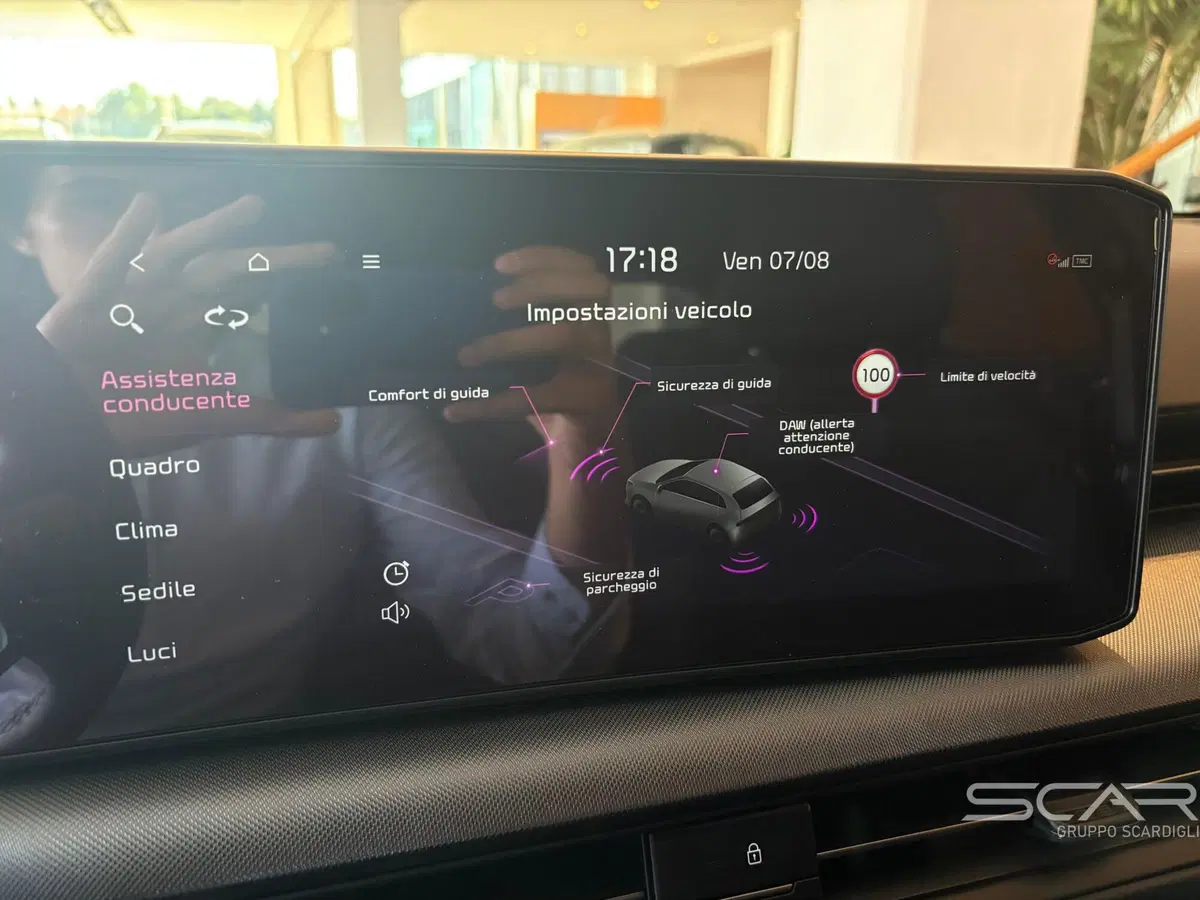 Kia XCeed nuova a Livorno (18)