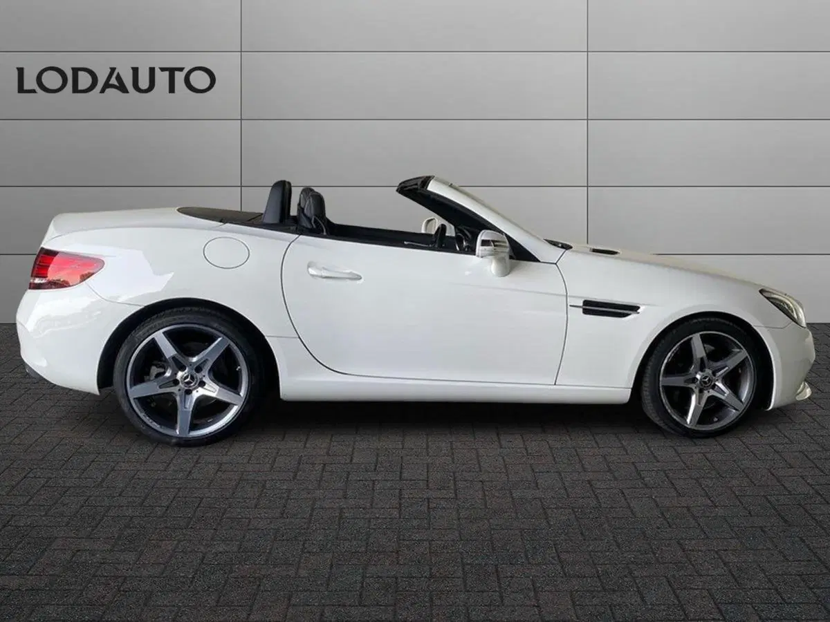 Mercedes-Benz SLC usata a Bergamo (5)