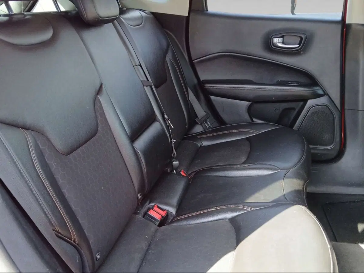 Jeep Compass usata a Pisa (11)