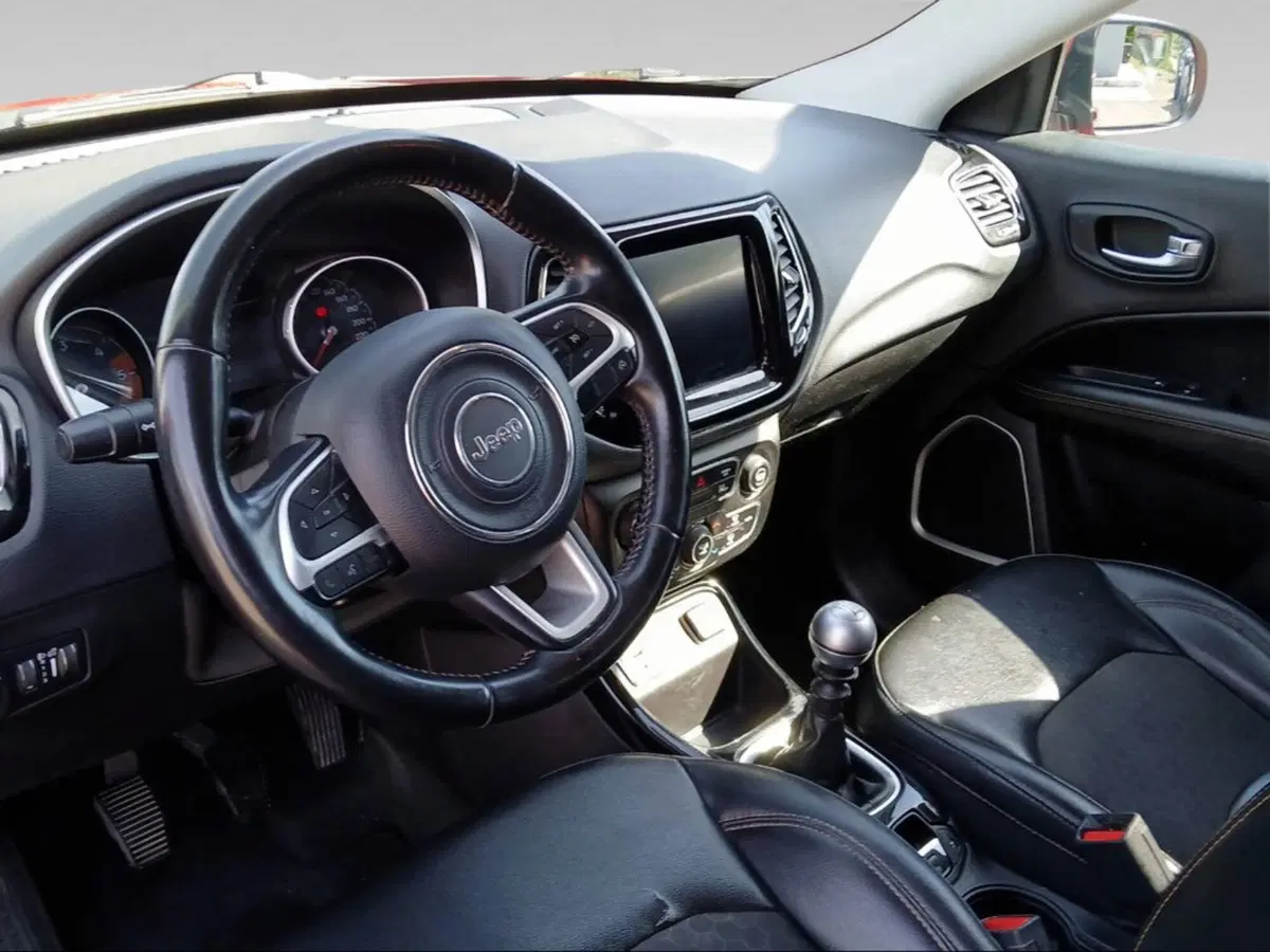 Jeep Compass usata a Pisa (13)