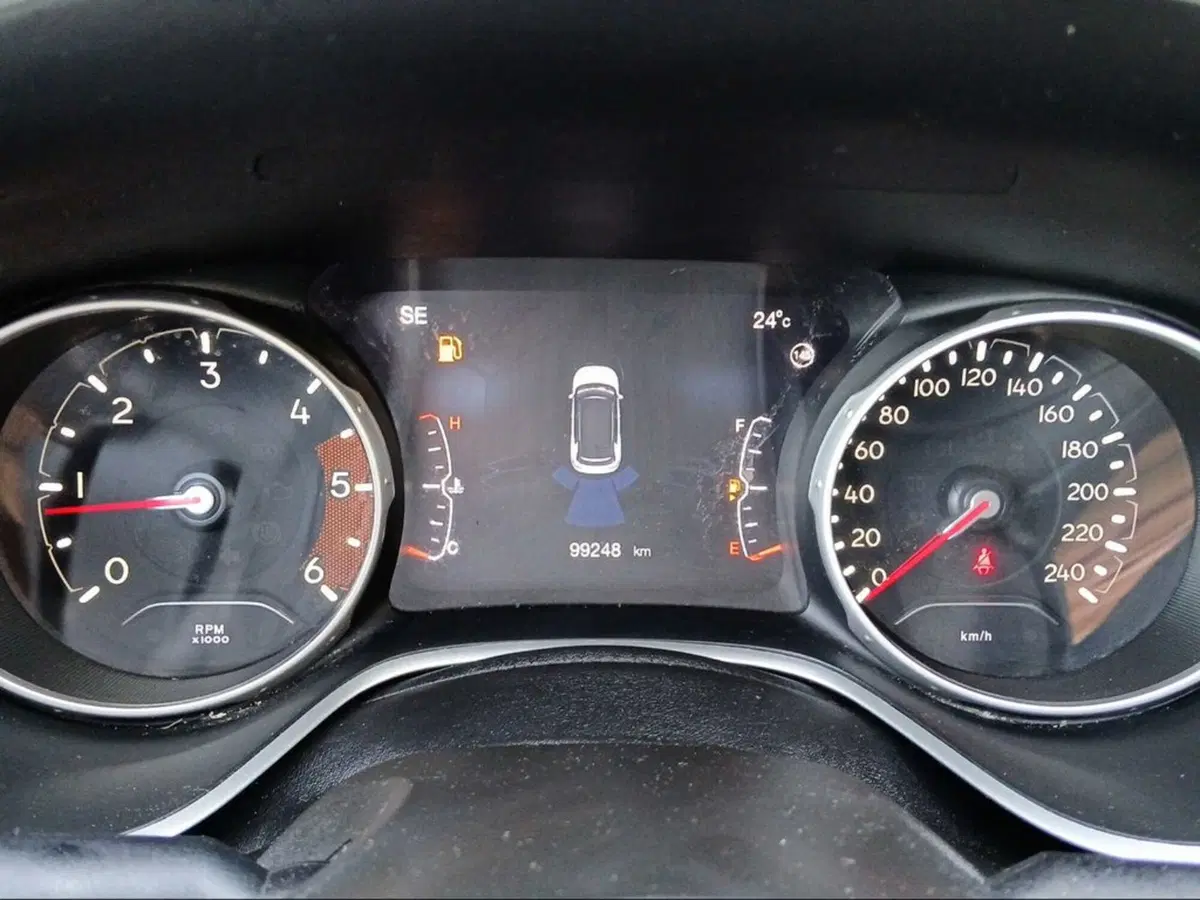 Jeep Compass usata a Pisa (14)