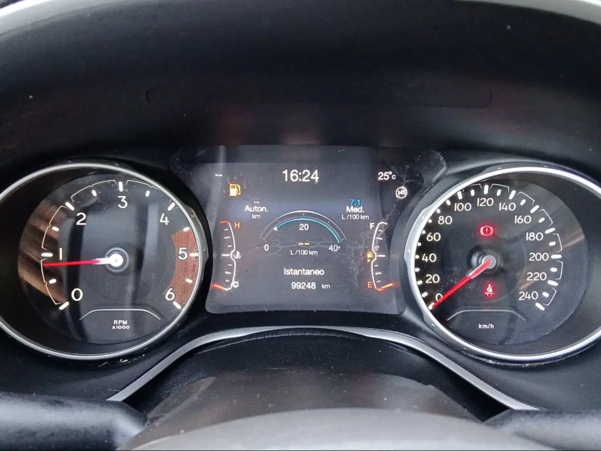 Jeep Compass usata a Pisa (7)