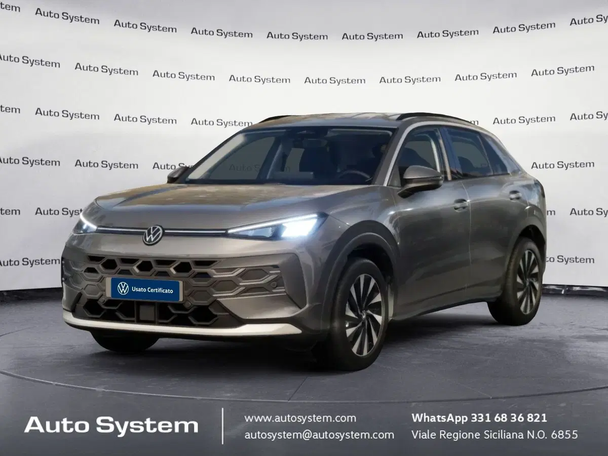 Volkswagen T-Roc nuova a Palermo