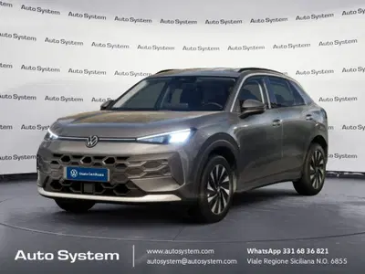 Volkswagen T-Roc 1.5 etsi Life 150cv dsg nuova a Palermo